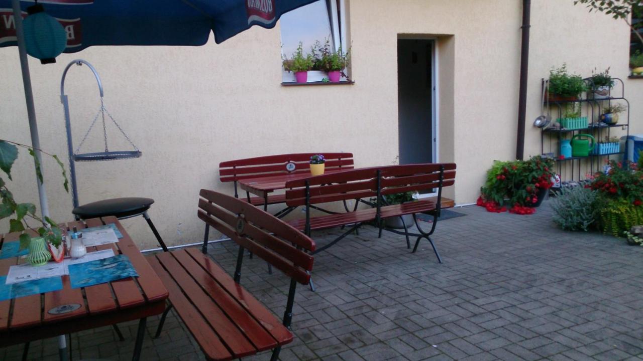Patio Dom Goscinny Lukecin Ngoại thất bức ảnh